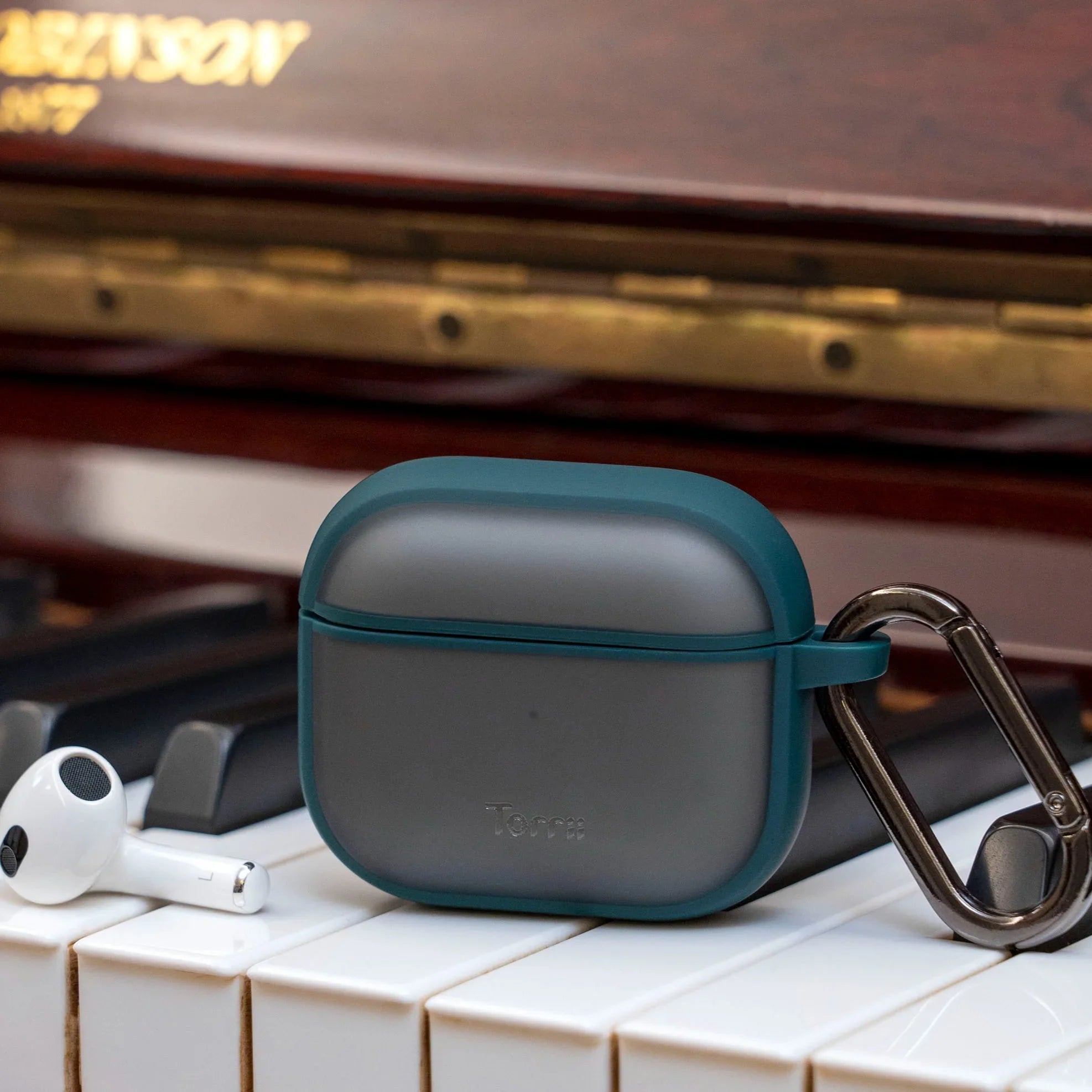 Torrii Torero Case For Airpods 3 – Green - Tashqila Torrii Torero Case For Airpods 3 – Green - Tashqila